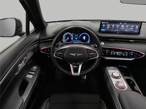 Used 2024 Genesis GV70 2.5T w/ Sport Prestige Package image 15