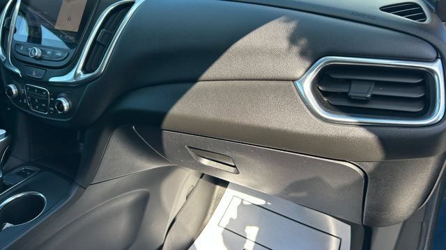 Used 2019 Chevrolet Equinox LT w/ Sun & Navigation Package AWD/4WD image 48