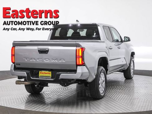 Used 2024 Toyota Tacoma SR5 RWD image 5