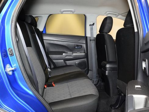 Used 2020 Mitsubishi Outlander Sport SE AWD/4WD image 29