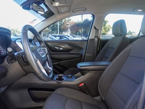 Used 2022 GMC Terrain SLE image 14