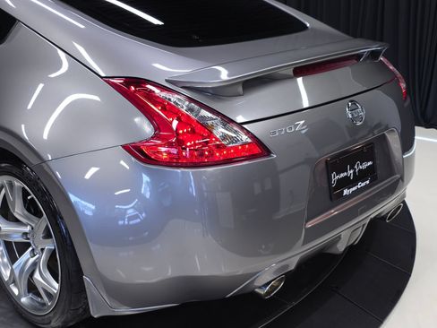 Used 2009 Nissan 370Z Touring w/ Sport Pkg RWD image 50