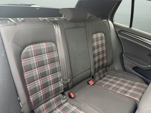 Used 2016 Volkswagen GTI S image 18