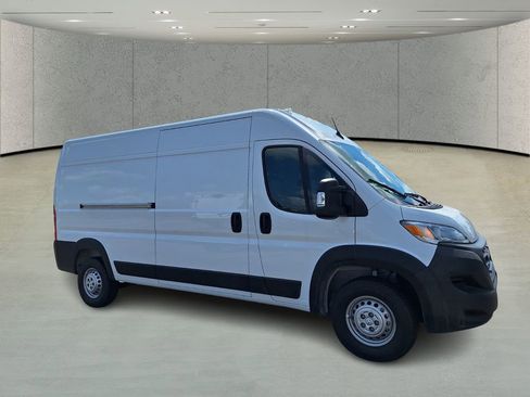 New 2025 RAM ProMaster 2500 image 3