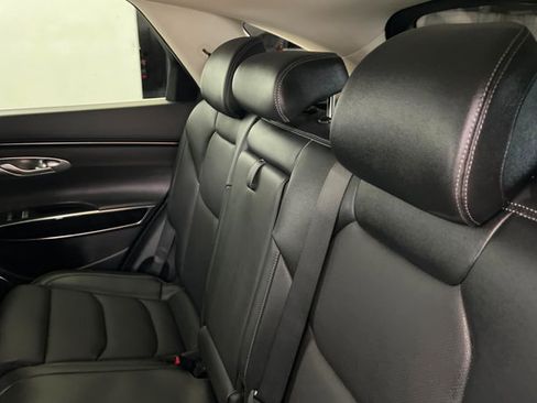 Used 2022 Genesis GV70 2.5T image 20