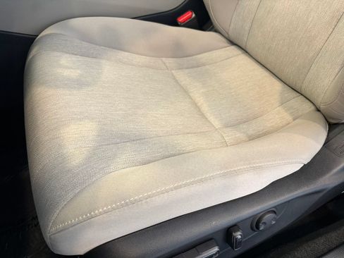 Used 2023 Honda Accord EX image 15