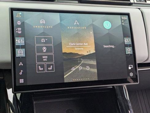 Used 2024 Land Rover Range Rover Sport Dynamic SE image 10