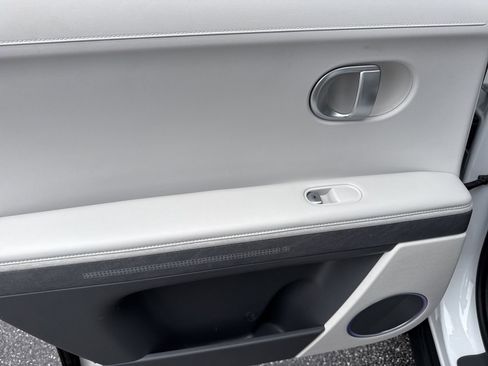 Certified 2023 Hyundai Ioniq 5 SEL w/ Cargo Package image 13