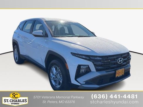 Used 2026 Hyundai Tucson SE AWD/4WD image 1