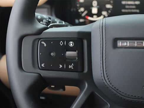 New 2025 Land Rover Defender 110 V8 image 19