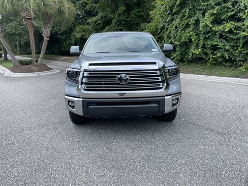 Used 2020 Toyota Tundra Limited w/ Limited Premium Package AWD/4WD image 3