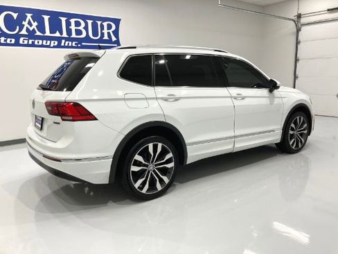 Used 2019 Volkswagen Tiguan SEL Premium R-Line AWD/4WD image 18