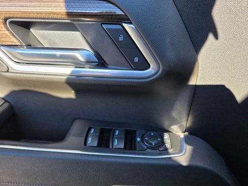 Certified 2025 Chevrolet Silverado 1500 RST image 13