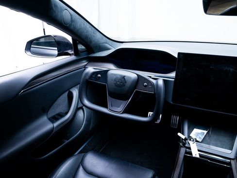 Used 2023 Tesla Model S AWD/4WD image 9