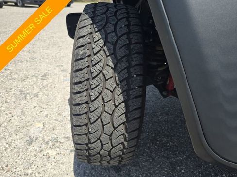 Used 2024 Jeep Wrangler Unlimited Rubicon 4xe AWD/4WD image 29