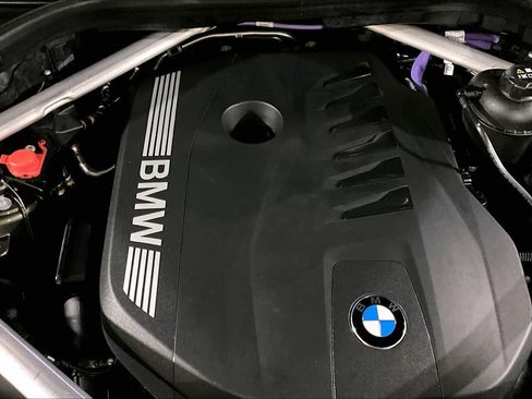 Certified 2025 BMW X5 xDrive40i w/ Parking Assistance Package AWD/4WD image 30
