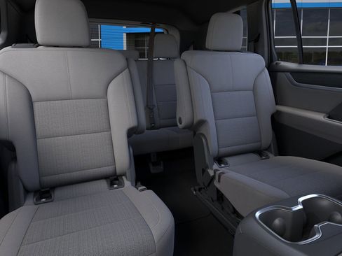 New 2026 GMC Acadia Elevation image 17