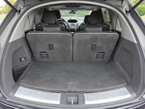 Used 2019 Acura MDX w/ Technology & Entertainment AWD/4WD image 24