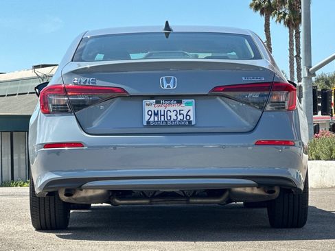 Used 2024 Honda Civic Touring image 5