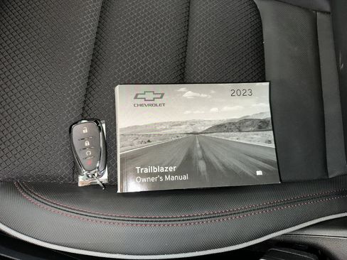 Certified 2023 Chevrolet TrailBlazer RS w/ Convenience Package image 15