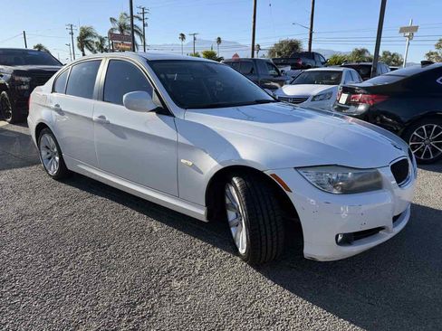 Used 2011 BMW 328i Sedan RWD image 7