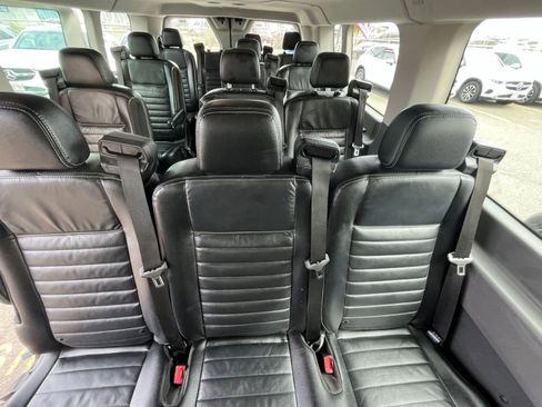 Used 2023 Ford Transit 350 XLT image 40