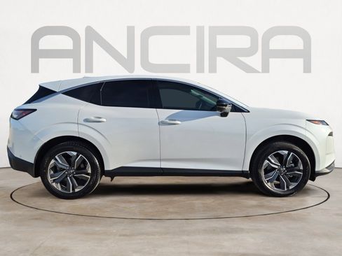 Used 2025 Nissan Murano SL AWD/4WD image 11