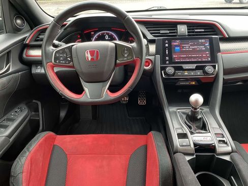 Used 2017 Honda Civic Type R image 8