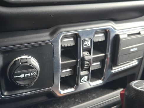 Used 2022 Jeep Wrangler Unlimited Sport AWD/4WD image 18