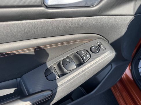 Used 2022 Nissan Altima 2.5 SR FWD image 13