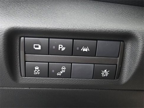 Used 2025 Nissan Kicks Play S image 16