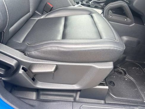 Used 2025 Ford Bronco Badlands AWD/4WD image 19