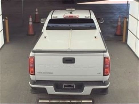 Used 2022 Chevrolet Colorado LT w/ Fleet Safety Package image 3