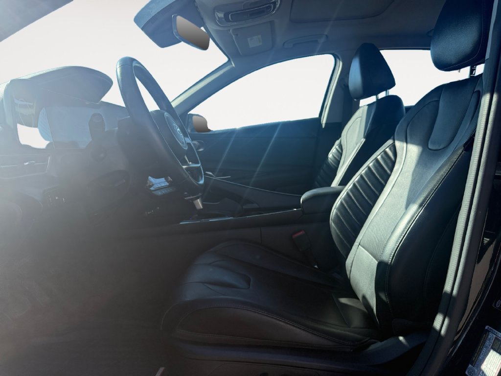 Used 2021 Hyundai Elantra Limited FWD image 9