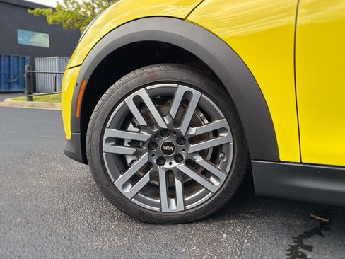 New 2026 MINI Cooper S FWD image 17