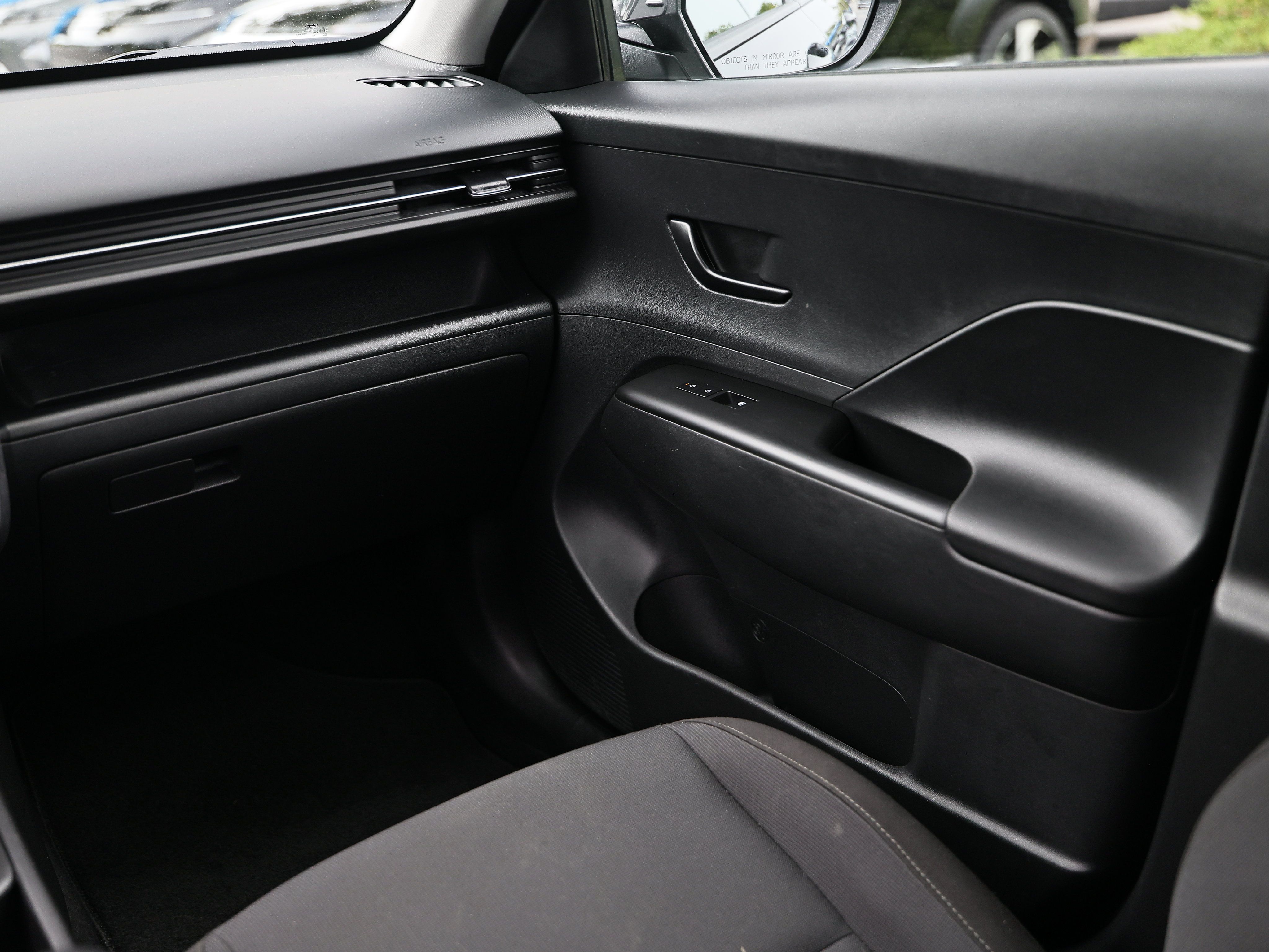 Used 2024 Hyundai Kona SE FWD image 27