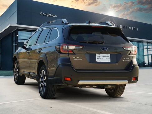 Used 2023 Subaru Outback Touring XT image 7