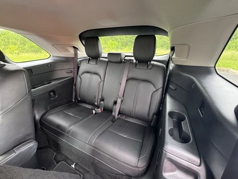 Used 2024 MAZDA CX-90 3.3 Turbo w/ Premium Package image 15