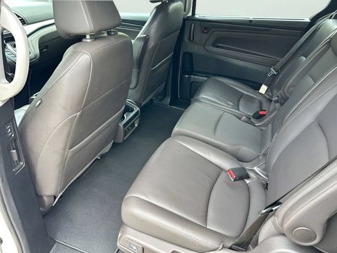 Used 2019 Honda Odyssey EX-L image 9