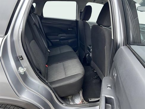 Used 2022 Mitsubishi Outlander Sport LE image 10