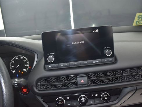 Used 2023 Honda HR-V LX image 20