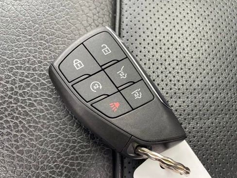 Certified 2023 GMC Yukon Denali image 26