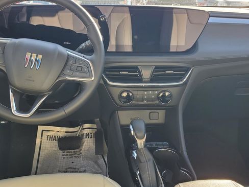 Used 2025 Buick Encore GX Preferred image 7