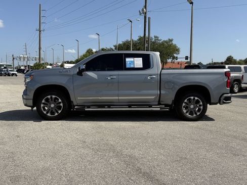 Used 2024 Chevrolet Silverado 1500 High Country w/ Technology Package AWD/4WD image 6