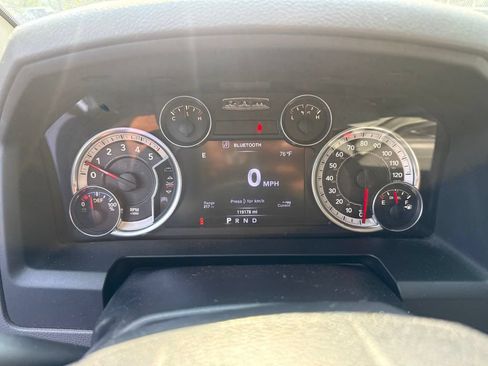 Used 2016 RAM 1500 Big Horn AWD/4WD image 4