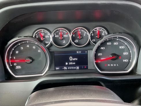 Used 2023 Chevrolet Silverado 2500 LT AWD/4WD image 23