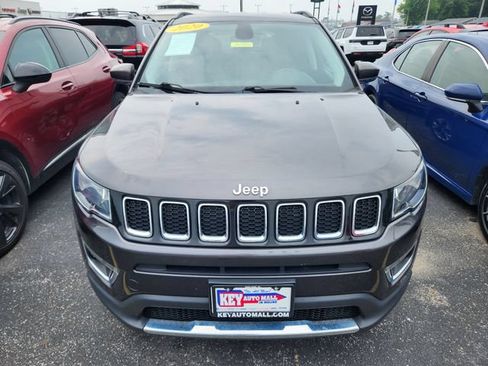 Used 2020 Jeep Compass Limited AWD/4WD image 2