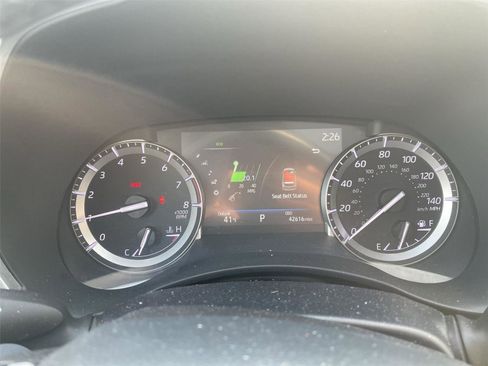 Used 2022 Toyota Highlander XLE image 16