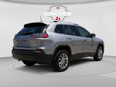 Used 2021 Jeep Cherokee Latitude Plus w/ Sun & Sound Group AWD/4WD image 5