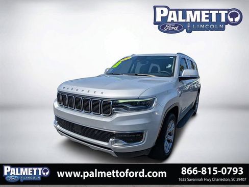 Used 2022 Jeep Wagoneer Series II RWD image 7